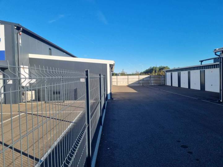 Location d’espace de stockage Landes
